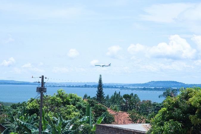 Entebbe int, Airport